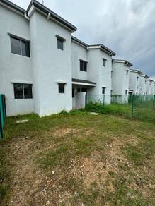 Seremban Iringan Bayu Taman Mekary Double Storey House for Rent