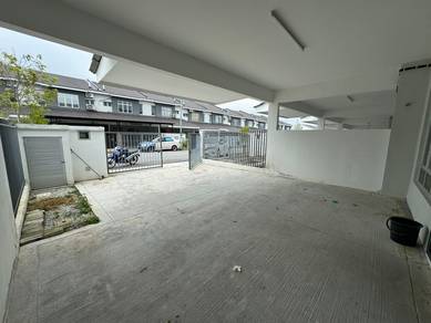 Seremban Iringan Bayu Taman Mekary Double Storey House for Rent