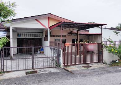 Rasah End Lot Single Storey Terrace House Taman Anggur Jaya Seremban