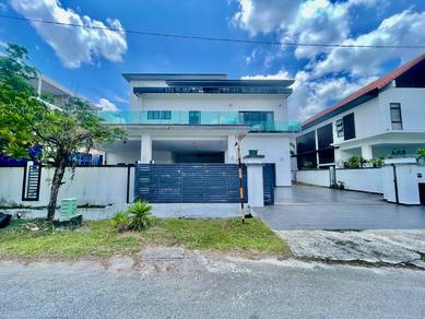 Exclusive 3 Storey Bungalow BK6 Bandar Kinrara Puchong