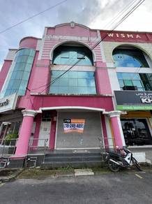 Lundang Shoplot Untuk Disewa Tepi Jalan