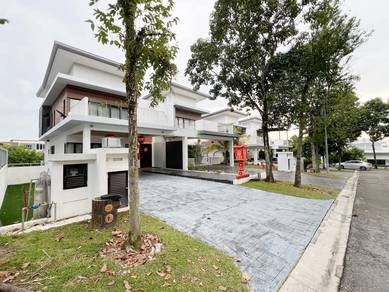 Jade Hills 3 Storey Semi-D Renovated Fully Furnished Kajang