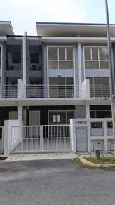 3 STOREY💥 Bayu Heights 2 Taman Desa Serdang Balakong Seri Kembangan
