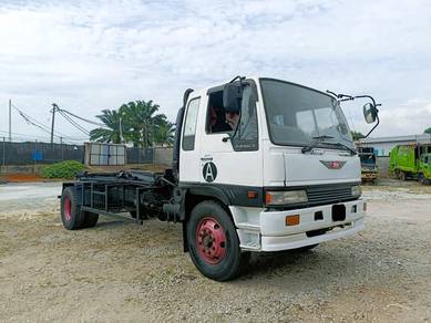 1997 Roll-On Roll-Off Lorry (RORO) New Cabin