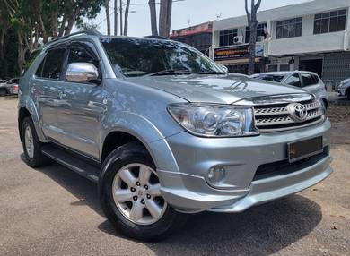 Toyota FORTUNER 2.7 V TRD SPORTIVO FACELIFT