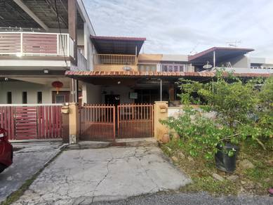 {TELUK INTAN}5 mins to Hospital, Double Storey House For Sale