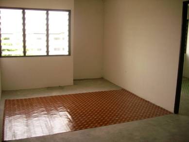 Ground Floor Pangsapuri Seri Trompet Bukit Beruntung