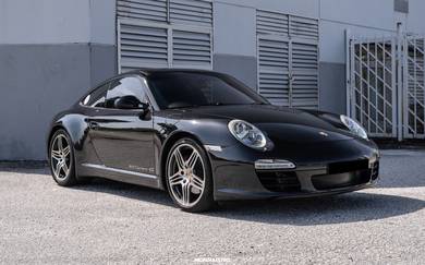 Porsche 911 3.8 CARRERA 4S (A)