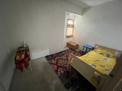 Tenant LEVEL 2 Apartment Kelisa Ria Sungai Tangkas Kajang Bangi UKM