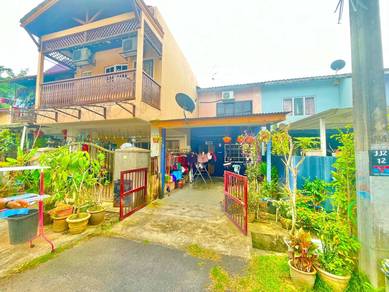 (FREEHOLD) Double Storey Terrace Jalan J Taman Melawati