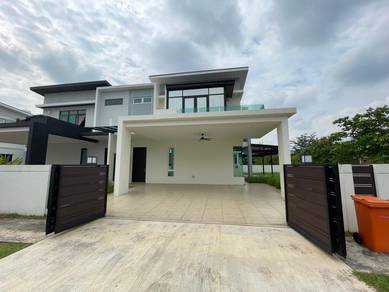 CORNER (Gated Guarded) Residensi SiGC Semi D
