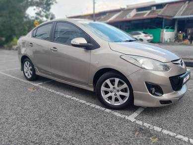 Mazda 2 V 1.5L (A) SEDAN