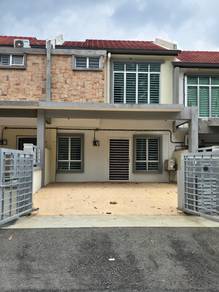 Taman Pelangi Semenyih 2 fasa Rafflesia berhadapan tanah kosong