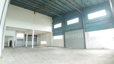 Big Factory Warehouse at Perindustrian Krubong near Ayer Keroh Cheng