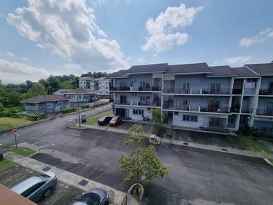 Townhouse, Bandar Ainsdale, Seremban, Negeri Sembilan