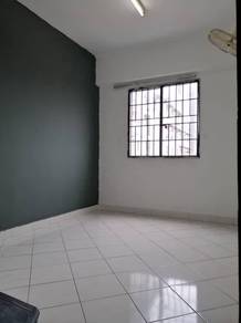 MURAH🔥Vista Serdang Apartment, Tmn Bukit Serdang , Seri Kembangan