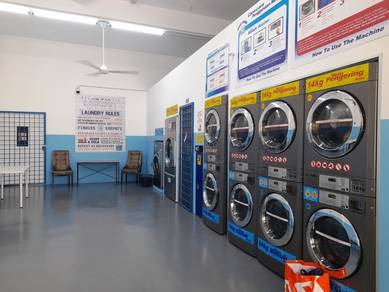 Bisnes Dobi Layan Diri - Self Service Laundry