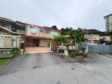 FULLY RENOVATED🔥 Double Storey Semi-D House Seksyen 9, Shah Alam