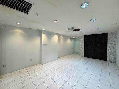 {WATER} Level 1 Floor Freehold in Sungei Wang Plaza, KL, LOT 10