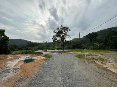 3.06 Acres Agriculture Land in BROGA, Lenggeng,Natural River,TNB READY