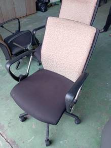 Black Gold Roller Office Chair TC905