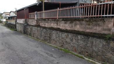 Corner Lot House To Rent Out