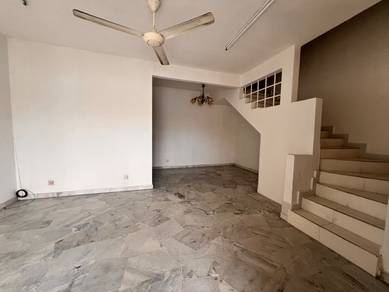 Double Storey house, USJ 13, Subang Jaya, Below market & full loan