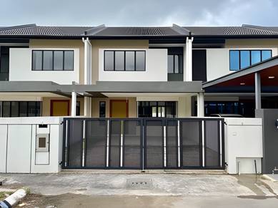 【0% Downpayment Freehold】 24x75 Rumah Mampu Milik Free Furniture!!!!!