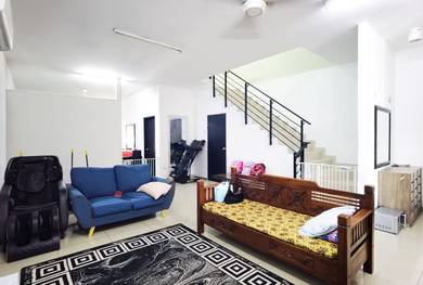 CHEAPEST 2 Storey Terrace House Bangi Avenue 2 Seksyen 6 4R 4B