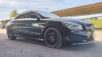 Mercedes Benz CLA250 2.0 AMG 4 MATIC (CBU)
