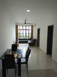 D' Summit kempas 2 rooms for sell