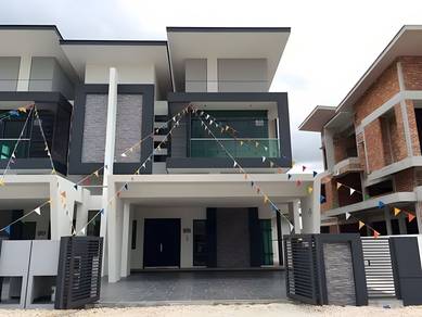 [Rejected Unit 800K Value Lower to 485K!] 35X80 2-Storey Semi-D Houses