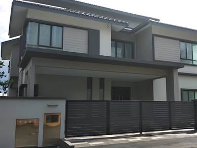 Superdeal!! Freehold Super Bungalow 60x100 lower price can full loan!!