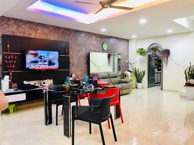 Facing Open Fully Renovated Double Storey Rantau Panjang Klang