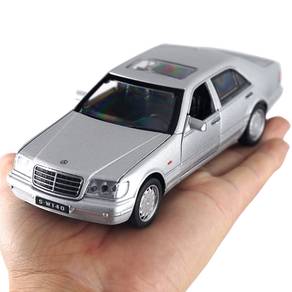 1:32 Mercedes Benz S-Class SW140 Alloy Model Car