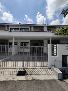 Rumah Cantik Teres Dua Tingkat Hendak Dijual Segera Di BPI Batu Pahat