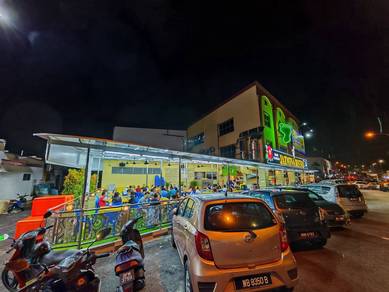 TENANTED CORNER, 3 Storey Shoplot, Pusat Perdagangan Seri Kembangan