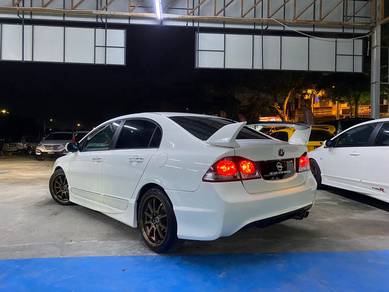 Honda CIVIC 2.0 i-VTEC (A)FD2 TYPE-R BODYKIT