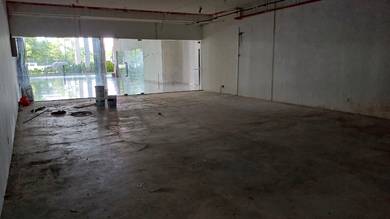 Puchong Office Next to MRT with Lift