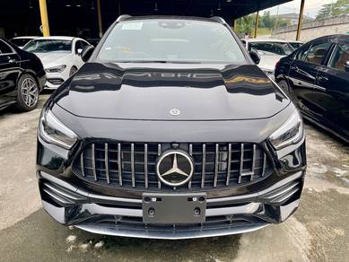 Mercedes Benz GLA35 2.0 AMG 4 MATIC (A)