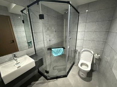 Jesselton Twin Tower / 832 sf / Maya / Peak / Bay 21 / Seri Borneo /KK