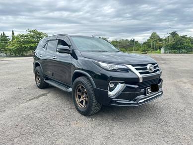 Toyota FORTUNER 2.4 VRZ 4x4 (A)7SEATERS