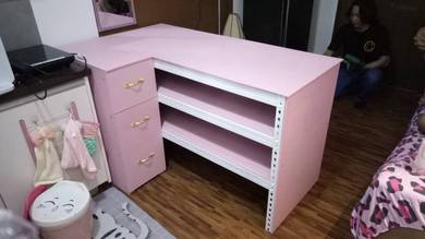 Kustom Meja Serbaguna Dengan Laci Dari Rak Besi