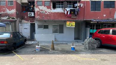 (Zero Deposit) Ground Floor Unit, Jalan PJS 1/52 , Flat ,Petaling Jaya