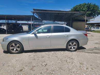 Bmw 520i 2.2 (CBU) (A)
