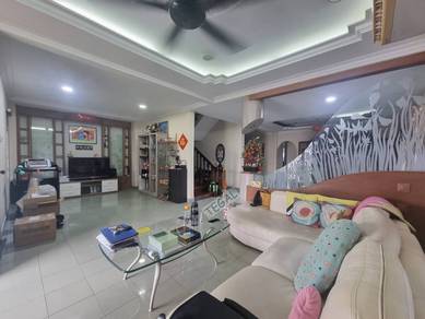 Fully Renovated Furnished Double Storey Corner 28x93! Batu Belah Klang