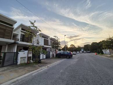 Cheapest RENO- 2 Storey Terrace (Avani) Bandar Bukit Raja Klang- 22X75