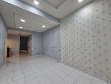 Cheapest RENO- 2 Storey Terrace (Avani) Bandar Bukit Raja Klang- 22X75