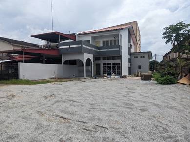 [Laman Luas] Rumah Teres 2 Tingkat Corner Lot, Padang Midin, KTrg