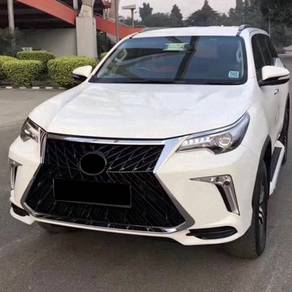 Toyota fortuner convert lexus lx bumper bodykit